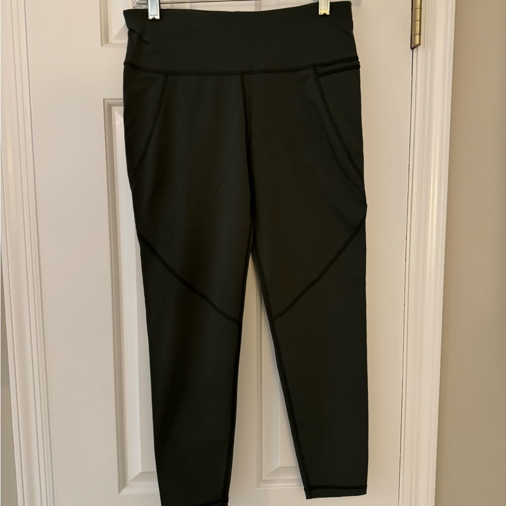 Sweaty Betty the power 7/8 length legging size small olive green